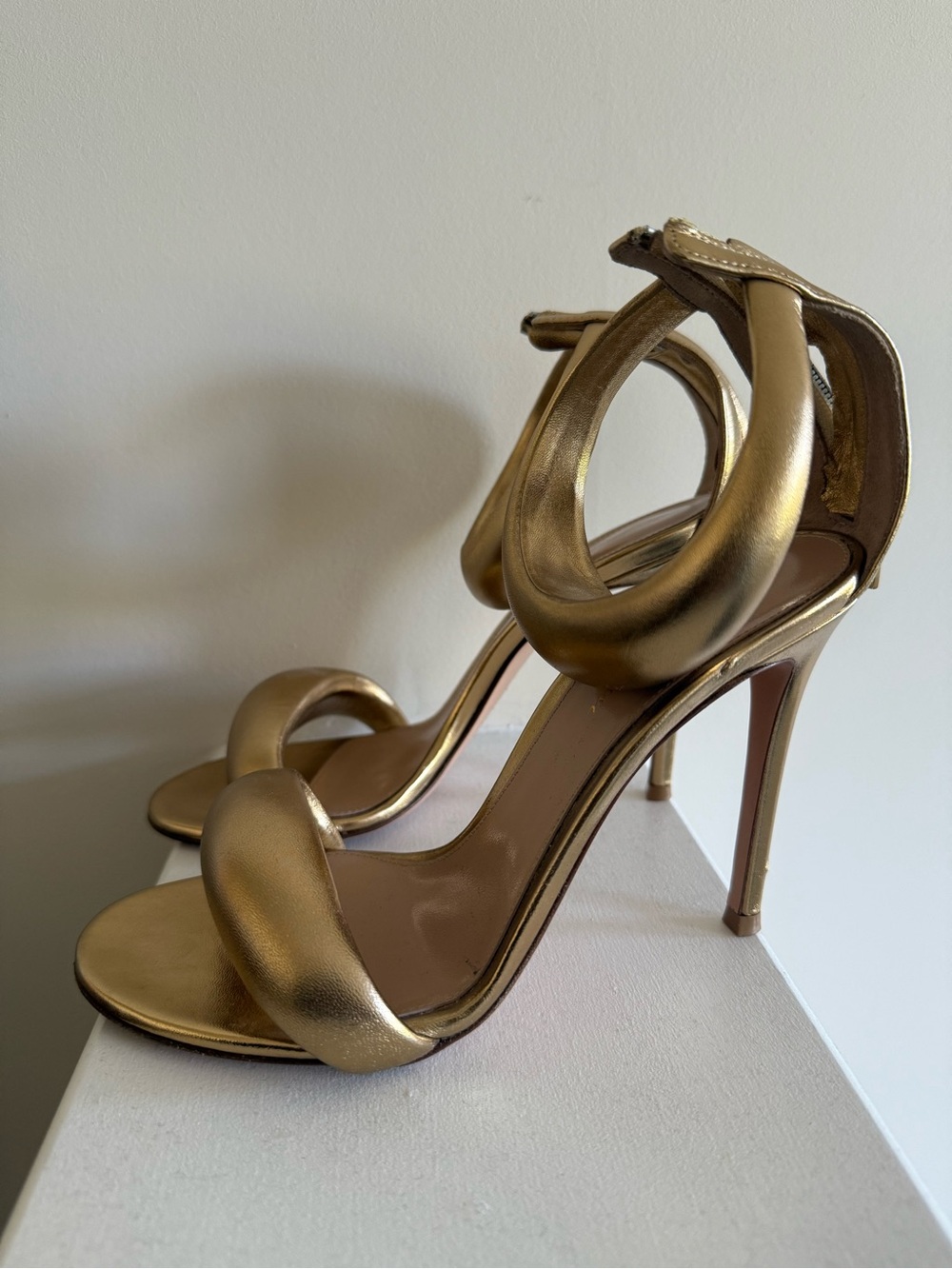 Gianvito Rossi Bijoux Ankle-Strap Metallic Leather Stiletto Sandals 38 - Picture 2 of 8